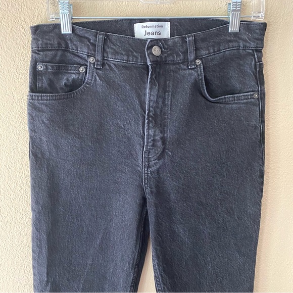 Reformation High Rise Straight Leg Jeans - Size 28 - Picture 4 of 9